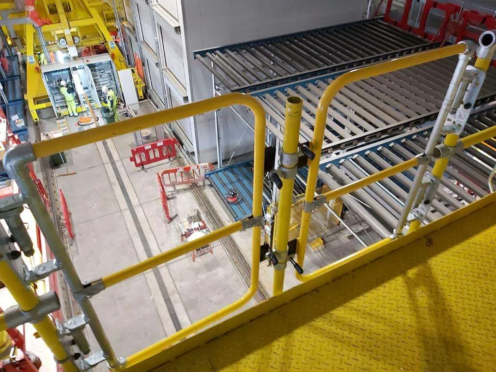 Self Closing Safety Gate - Lighthouse Safety
